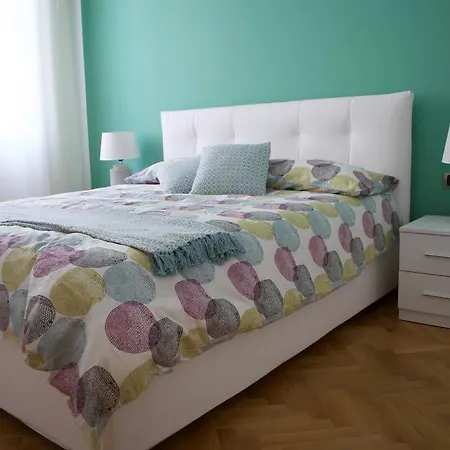 Pensionat Maison Etoile 4*